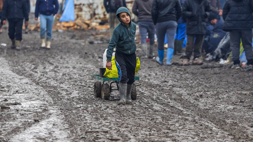 Calais: há muita preocupação em particular pelas crianças que vivem sozinhas e foram separadas de suas famílias