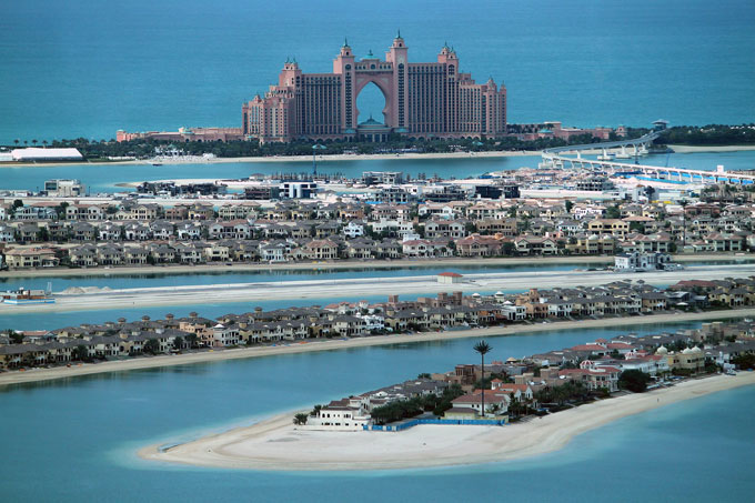O "Dubai Harbour" também vai incluir um cais para cruzeiros e um terminal para receber 6.000 passageiros por vez, informou o governo