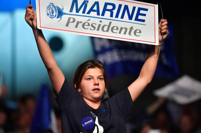 A candidata de extrema direita se posicionou ao longo da campanha como a protetora dos interesses da França