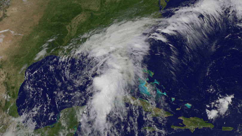 Tempestade Colin: os cientistas dizem que Colin perderá suas características tropicais nas próximas 48 horas