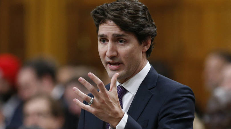 Justin Trudeau: o primeiro-ministro, de 44 anos de idade, aparece rodeado pelos super-heróis canadenses