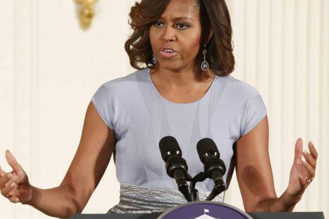 Michelle Obama: "Não se pode tentar manter a democracia americana sob suspense