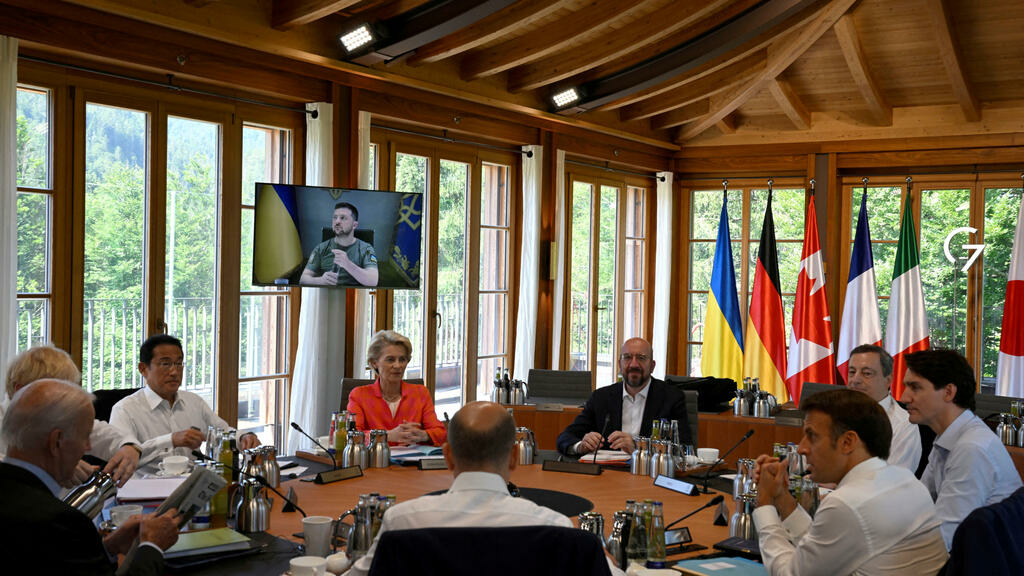 Zelensky exorta o G7 a tudo fazer para por fim à guerra até ao final do ano