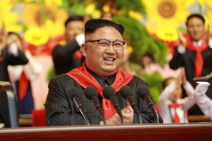 Líder da Coreia do Norte pediu a integrantes da Organização de Meninos da Coreia que se convertam em "revolucionários infantis da pátria socialista"