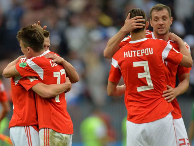 Nesta quinta-feira (14), os russos venceram por 5 a 0, no Estádio Luzhniki, em Moscou