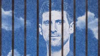 Justiça australiana liberta Novak Djokovic