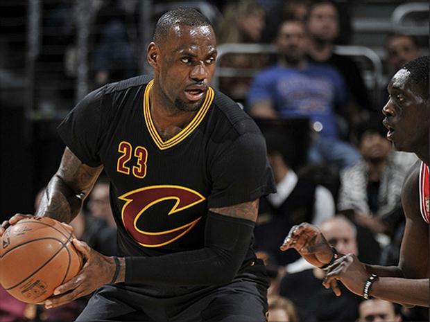 Love anotou 15 pontos e 15 rebotes e Thompson, que agora não tem mais a concorrência do brasileiro Anderson Varejão na equipe, envolvido em uma negociação com o Portland Trail Blazers