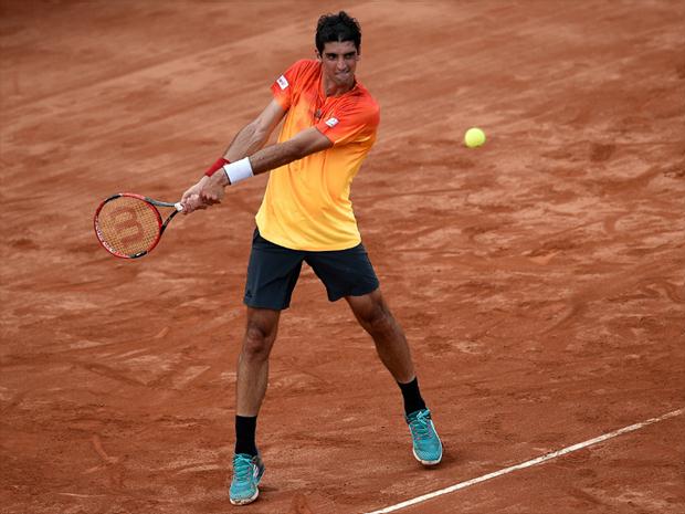 Brasileiros derrotaram os franceses Jo-Wilfried Tsonga e Paul-Henri Mathieu por 2 sets a 0 para avançarem às semifinais do torneio do Rio de Janeiro