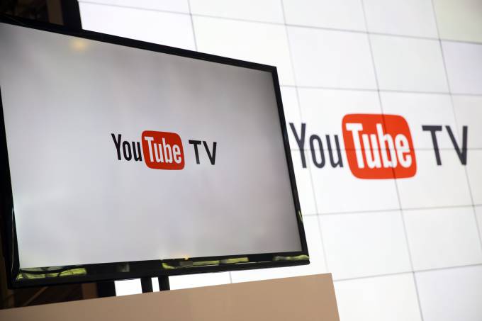 Segundo a diretora executiva da plataforma, o YouTube TV foi pensado para os jovens que buscam notícias, filmes e programas sem assinar serviços