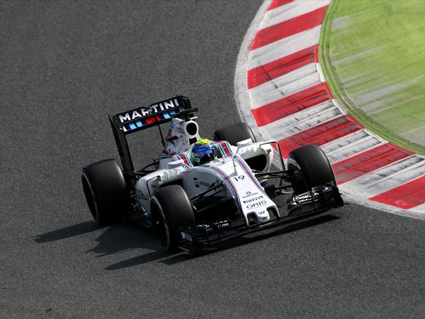 Tarde de treinamentos terminou de maneira forçada após bandeira vermelha no acidente com o carro de Grosjean na curva 10