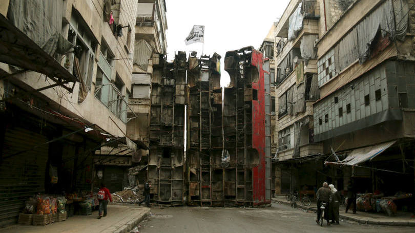 Caos na Síria: ataques matam combatentes do EI