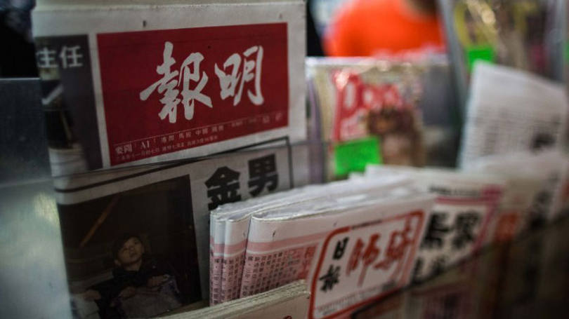 Imprensa chinesa: "a China pode se comunicar com o resto do mundo, mas ao mesmo tempo as opiniões ocidentais não podem entrar tão facilmente como ferramentas ideológicas", argumenta um jornal local