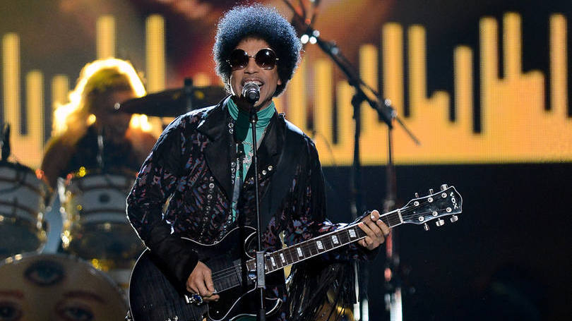 Prince: causa da morte do cantor ainda esá sendo investigada