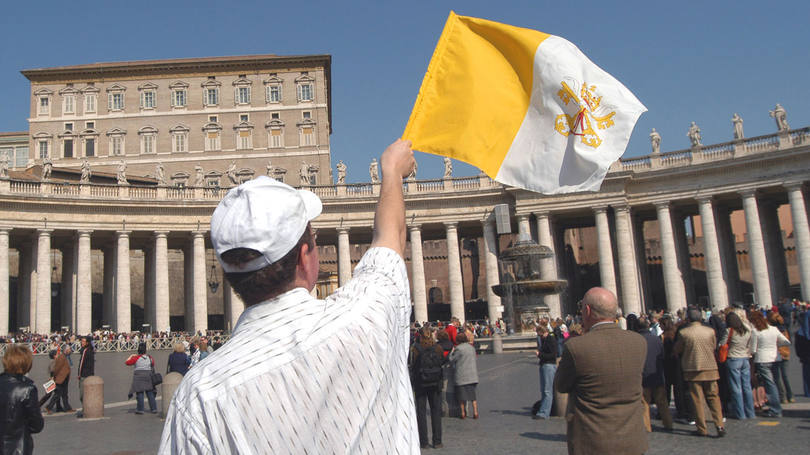 Vaticano: "A decisão de proceder deste modo foi adotada após realizar as consultas apropriadas entre as instâncias competentes"