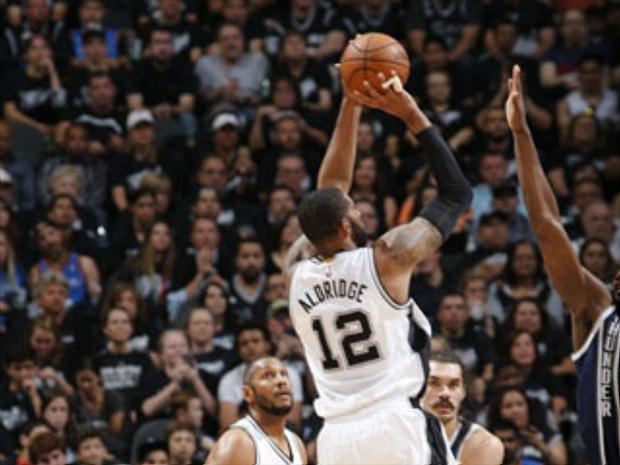 Com 38 pontos, Aldridge foi o cestinha da partida