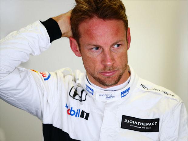 Button criticou a postura da Red Bull, que substituiu Kvyat 