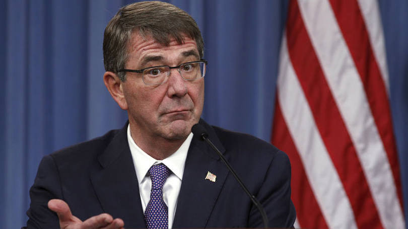 Ash Carter: "o comportamento do Irã foi ultrajante, não profissional e esteve em desacordo com o direito internacional", declarou o secretário