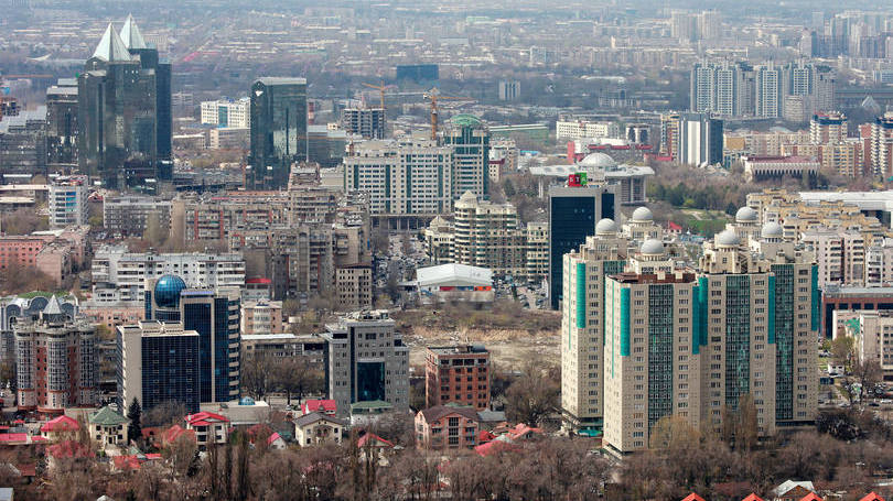 Vista aérea de Almaty do Cazaquistão: estas eleições foram convocadas de forma antecipada devido à situação econômica que o país centro-asiático atravessa