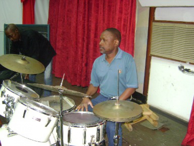 Morreu na madrugada desta quinta-feira no Hospital militar de Maputo, vítima de doença