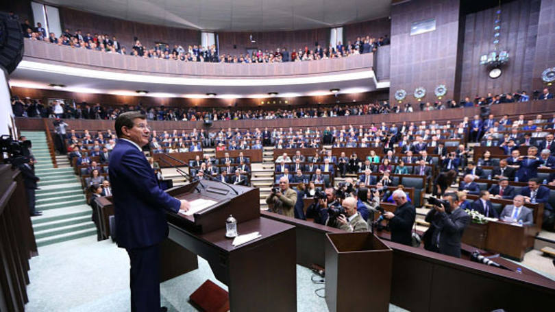 Deputados turcos: o texto recebeu 376 votos favoráveis em uma votação secreta, anunciou o presidente do Parlamento, Ismail Kahraman