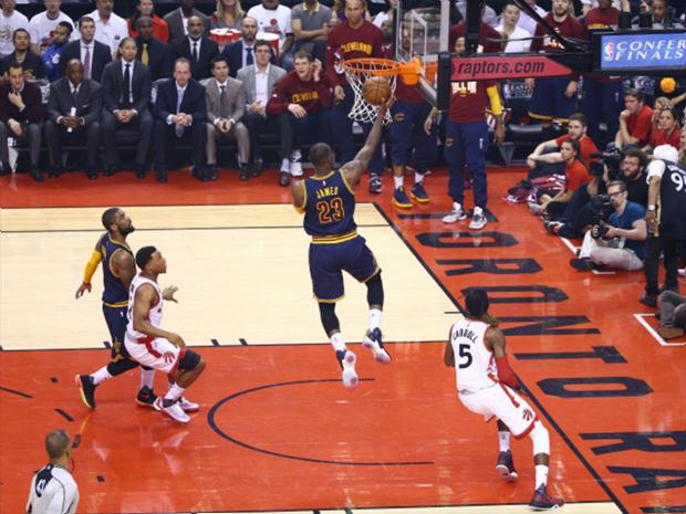 LeBron James foi destaque na vitória sobre os Raptors e alcançou sexta final consecutiva