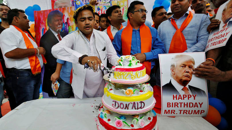 Trump: "Hoje é um dia importante. Em um dia como hoje, nasceu o salvador da humanidade", disse Grupta