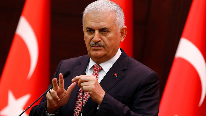 Binali Yildirim: o premier elogiou o "passo importante" para a normalização das relações entre os dois países após seis anos de discórdia