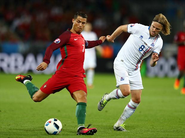 Portugal saiu na frente, mas apenas empatou com a Islândia pela Eurocopa