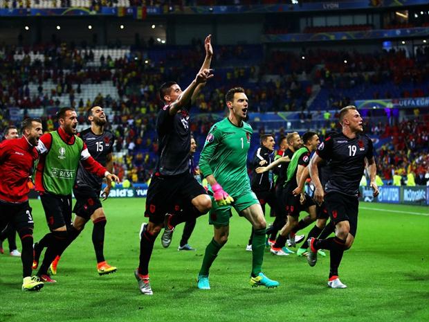 Sadiku fez o primeiro gol da Albânia na história da Europa.