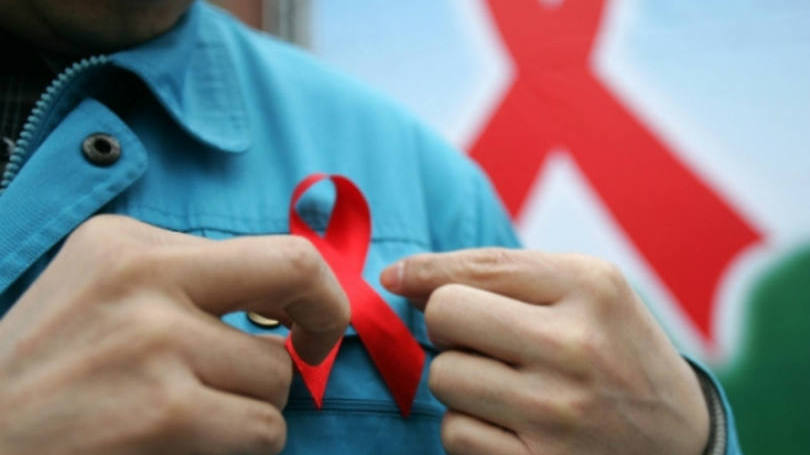 Luta contra Aids: preservativos serão distribuídos e médicos realizarão exames gratuitos de HIV