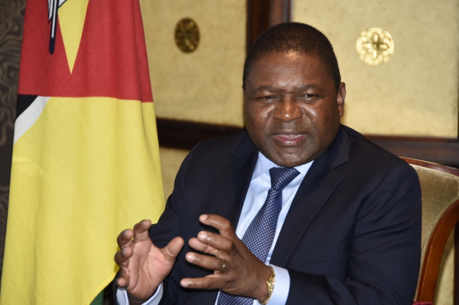 O Presidente da República, Filipe Nyusi diz estar preocupado com o crescimento da dívida pública, no país.