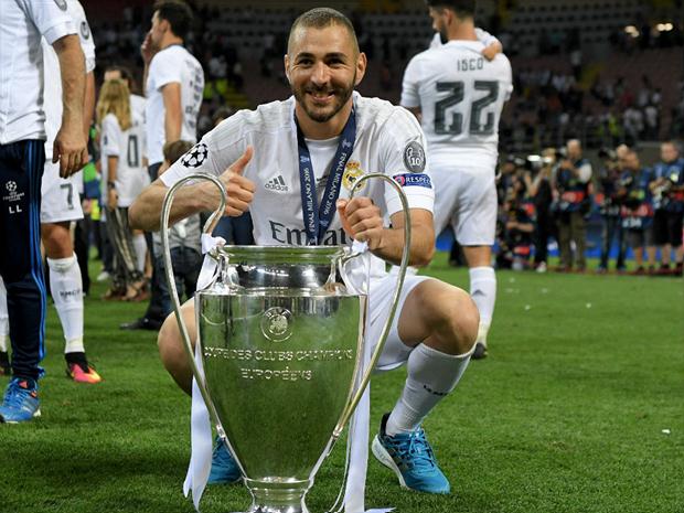 Campeão da Champions League com o Real Madrid, Benzema ficou de fora da Eurocopa por polêmica com Valbuena 