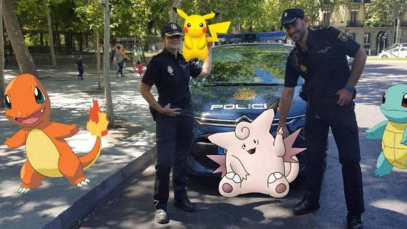 Policiais com pokemóns: "Se você ver um Snorlax ou um Vaporeon, não se guie apenas pela emoção, sua segurança vem primeiro"