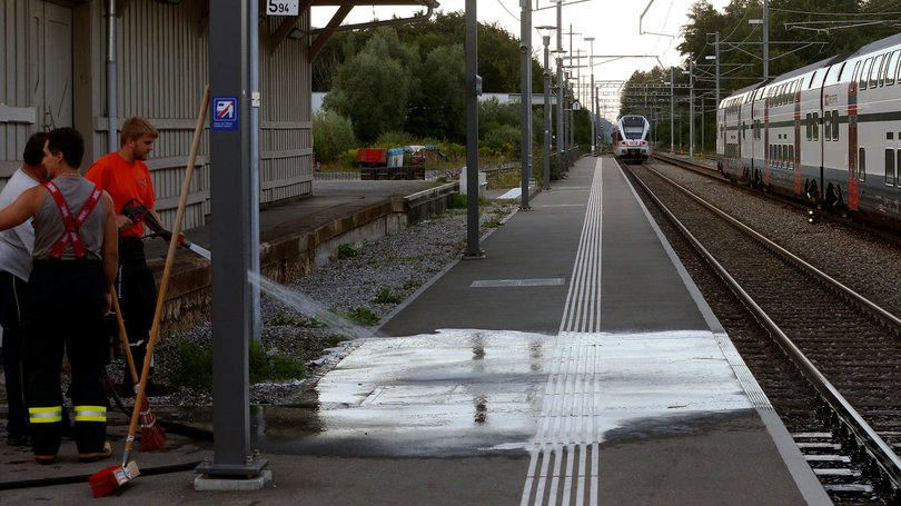 Suíça: estação de trem é interditada depois de ataque a faca aos passageiros