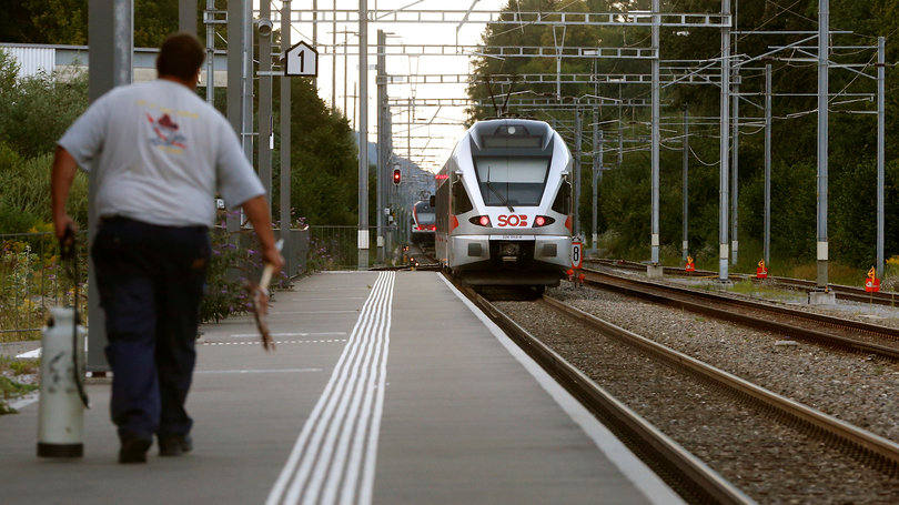 Suíça: estação de trem é interditada depois de ataque a faca aos passageiros