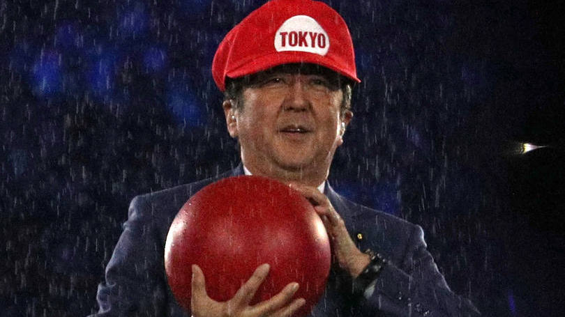 Shinzo Abe: "Jamais imaginei que ele se fantasiaria de Mario", admitiu a ministra encarregada dos Jogos Olímpicos japoneses