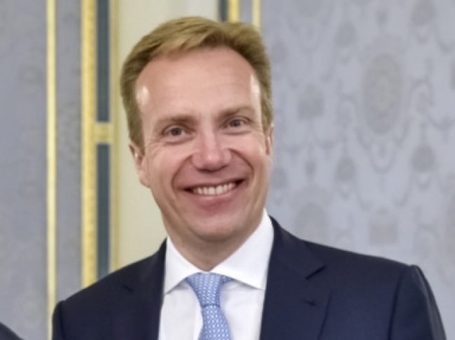 O Ministro dos Negócios Estrangeiros do reino da Noruega, Borge Brende, inicia este domingo, uma visita de trabalho à Moçambique.