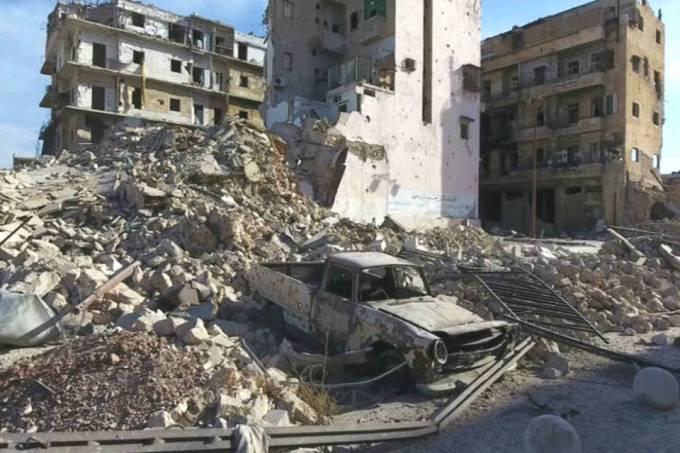 Síria: objetivo é pressionar o Kremlin a parar suas "terríveis e repugnantes" atrocidades na Síria