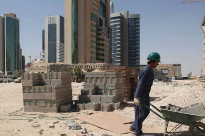 Obras no Catar: Governo nega acusações de abuso de força de trabalho