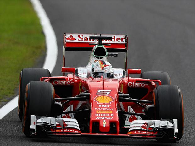 Segundo ex-engenheiro da Ferrari, funcionários da escudaria italiana possuem medo de ser demitidos