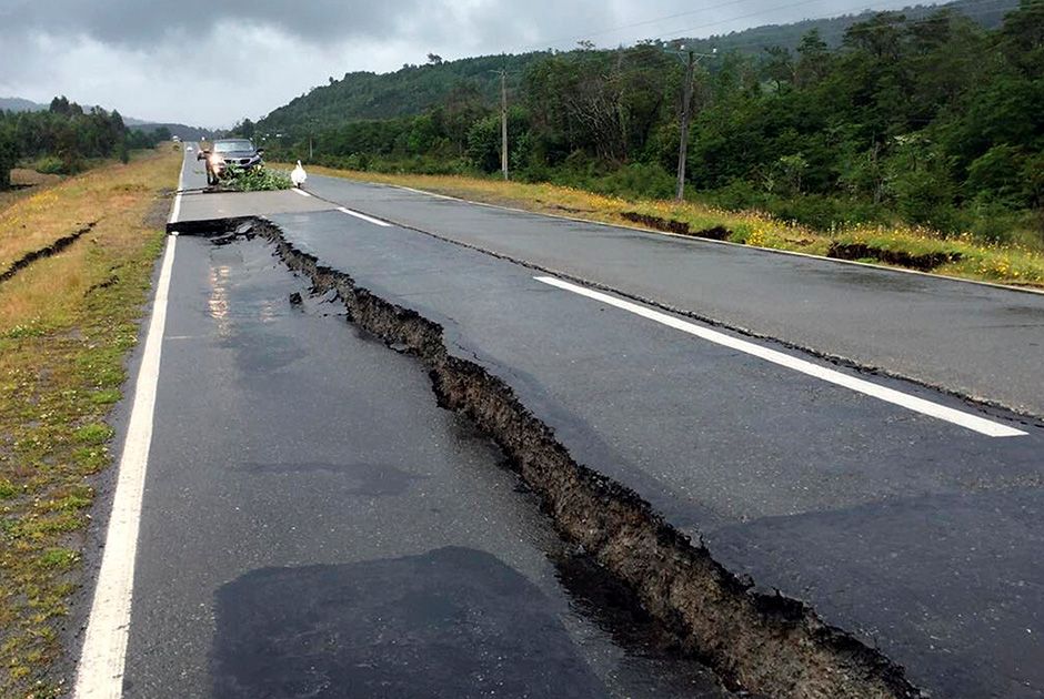 Tremor foi de magnitude 7,7 na escala Richter
