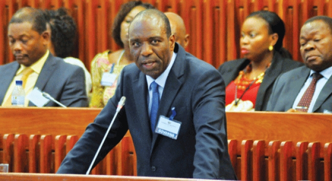 FACTORES INTERNOS E EXTERNOS CONTRIBUÍRAM PARA ABRANDAMENTO DA ECONOMIA EM 2016