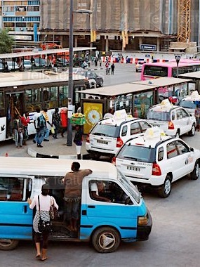 Taxistas paralisam serviços a partir da próxima segunda-feira