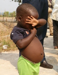 Menor "raptado e espancado brutalmente" em Luanda por suspeitas de feitiçaria