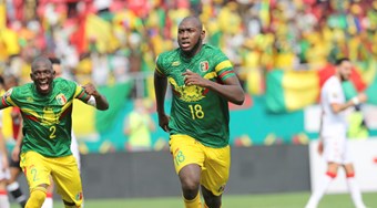 WRAP: Arbitragem errônea mergulha Afcon na farsa