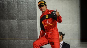 Sainz diz aos fãs da Ferrari para permanecerem calmos