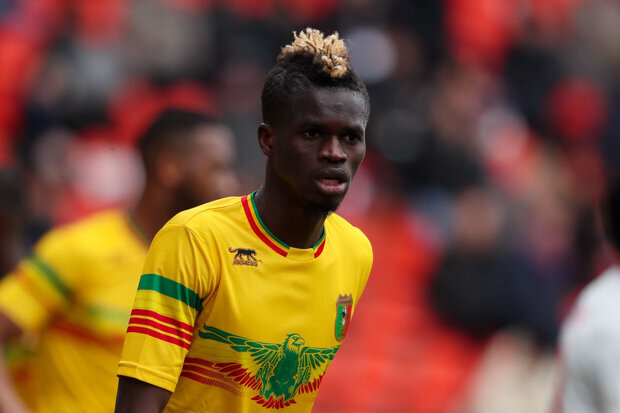 A tua cara não é estranha