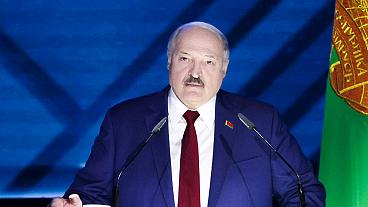 Lukashenko garante ter os bielorrussos prontos para a guerra: mesmo os que no querem