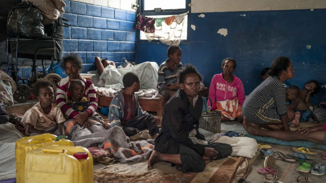 Ciclone Batsirai faz 6 mortos e cerca de 48 mil deslocados em Madagáscar