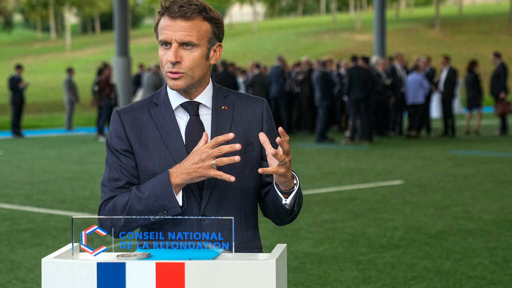 França: Oposição contesta novo fórum criado pelo Presidente